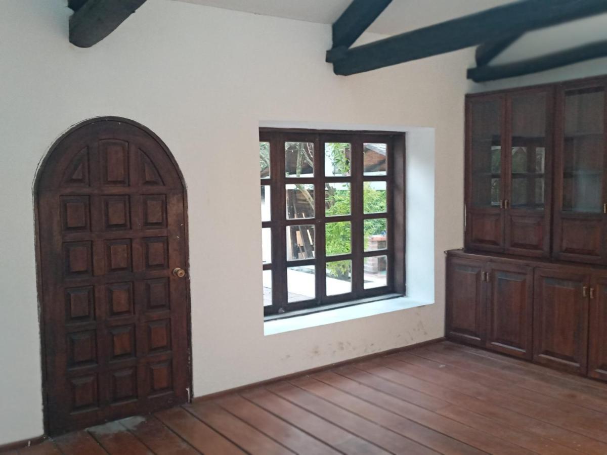 Quinta Los Eucaliptos Hotel Кито Екстериор снимка
